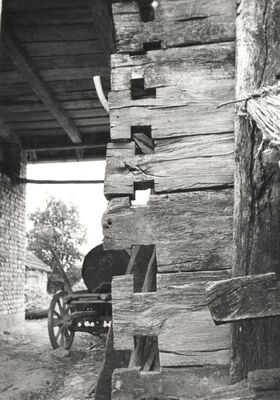 Brezarić - Tradicijska kuća, detalj vanjštine