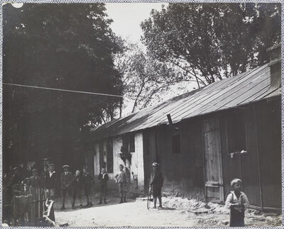 Zagreb 1924. - loši stanovi. Na Ciglani iza velike gimnazije na Rooseveltovom trgu