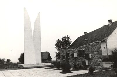 Križ - Spomenik NOB-e