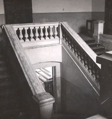 Jakovlje - Dvorac Oršić, stubište