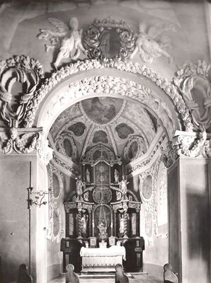 Remetinec - Župna crkva Blažene Djevice Marije, oltar u kapeli