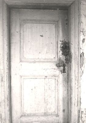 Gornji Tkalec - Dvorac, vrata