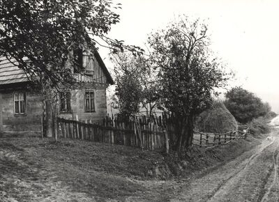 Donji Hruševec - Tradicijska kuća, vrt
