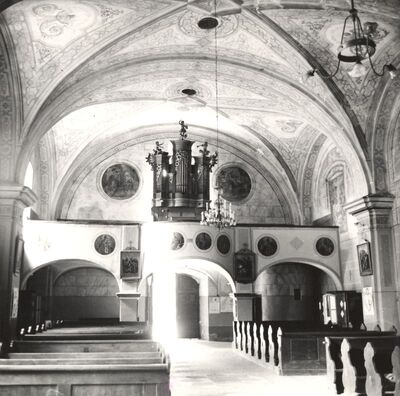 Križ - Župna crkva sv. Križa, pjevalište s orguljama