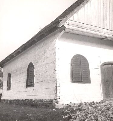 Hotnja - Kapela sv. Duha, sjeverno pročelje