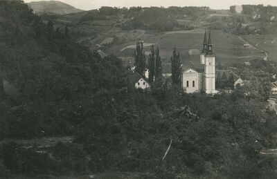 Pregrada - Župna crkva Uznesenja Blažene Djevice Marije, situacija u krajoliku