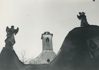 Mali Bukovec - kip anđela i sv. Florijana