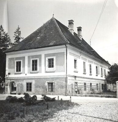 Velika Gorica - Zgrada Muzeja Turopolja, total