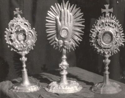 Samobor - Crkva sv. Anastazije, tri relikvijara