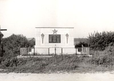 Bolč - Spomenik NOB-e