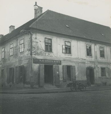 Varaždin - zgrada, ugao Kukuljevićeva i Preradovićeva ul.