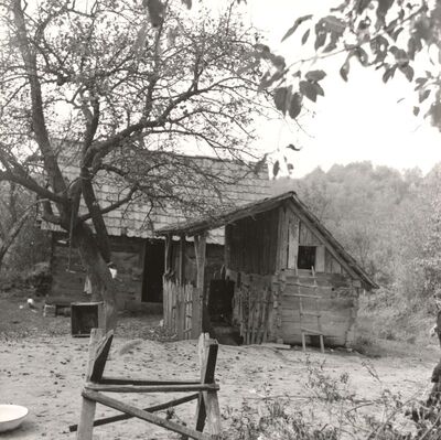 Kozjača - Gospodarske zgrade