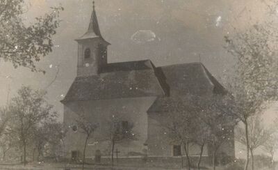 Cerje - Crkva sv. Ivana Evanđelista, južno pročelje