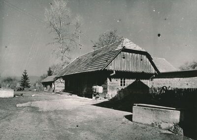 Zaluka Lipnička (Žakanje) - Tradicijska kuća, ulazno pročelje