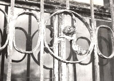 Kraj Donji - Kurija, detalj prozora