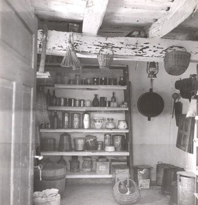 Slavetić - Dvorac Oršić, prostorija zapadnog krila