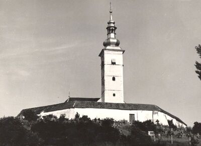 Komin - Crkva sv. Tri kralja, total