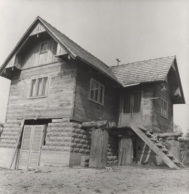 Donji Hruševec - Tradicijska kuća, pročelja