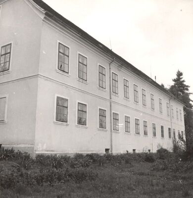 Gradec - Biskupski dvor, dvorišno pročelje