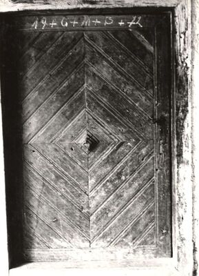 Strezoj - Tradicijska kuća, vrata