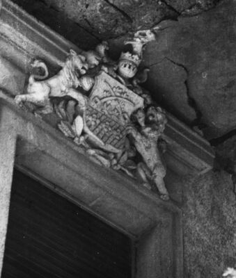 Donja Zelina - Kurija Domjanić, grb obitelji Domjanić