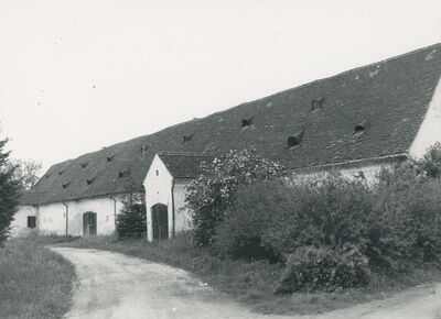 Martijanec - gospodarska zgrada dvora