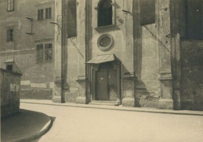 Varaždin - Uršulinska crkva, portal zapadnog pročelja