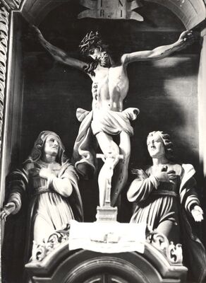 Križ - Župna crkva sv. Križa, detalj glavnog oltara