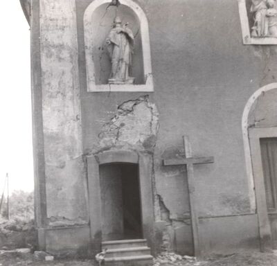 Sveti Ivan Zelina - Crkva sv. Ivana Krstitelja, detalj glavnog pročelja