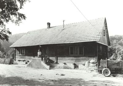 Tisovac Žumberački - Tradicijska kuća, ulazno pročelje