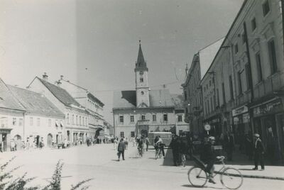 Varaždin - Gradska vijećnica, glavni trg