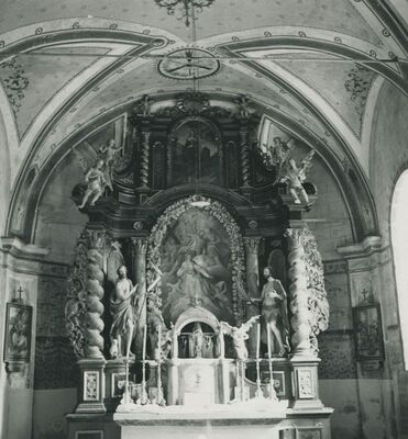 Klenovnik - župna crkva Presvetog Trojstva, glavni oltar