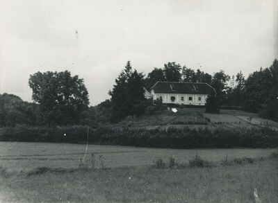 Gornja Pačetina (Krapina) - Dvorac Trnovec, situacija u krajoliku