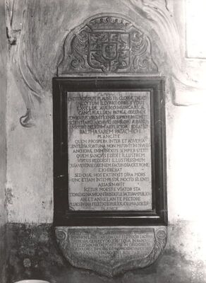 Remetinec - Crkva Blažene Djevice Marije, nadgrobni spomenik