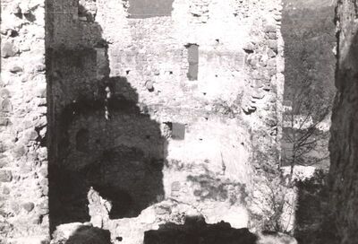 Samobor - Stari grad, jugozapadna kula