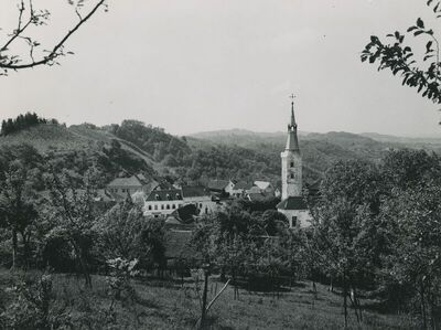 Klanjec - Kompleks franjevačkog samostana sa župnom crkvom Navještenja Blažene Djevice Marije, situacija u krajoliku