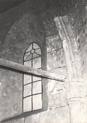 Dubrava - Kapela sv. Martina, gotički prozor