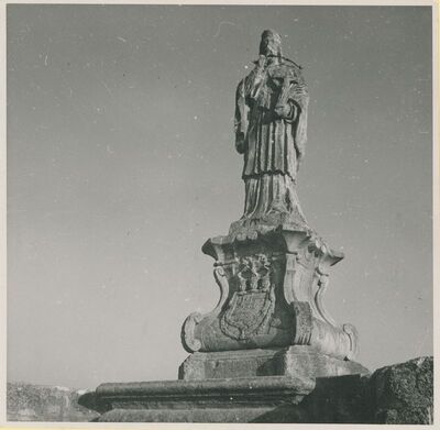 Novi Marof - kip sv. Ivana Nepomuka, kip sv. kralja Ladislava