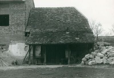 Ferljur - Gospodarska zgrada