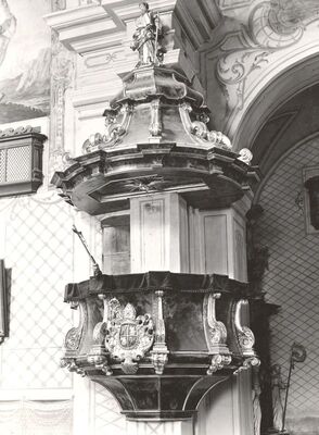 Samobor - Franjevačka crkva Uznesenja Blažene Djevice Marije, propovjedaonica