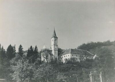 Krapina - Samostan franjevaca Provincije sv. Ćirila i Metoda i crkva sv. Katarine