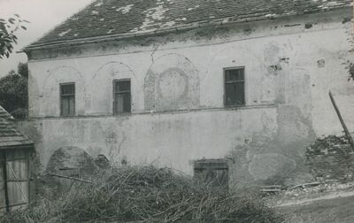 Cerje Tužno (Ivanec) - Dvor