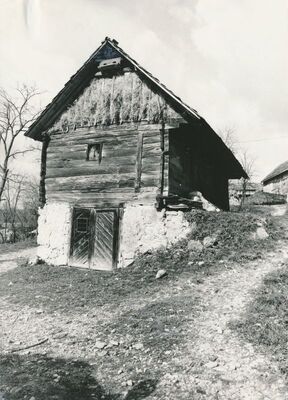 Vrhovac (Ozalj) - Gospodarska zgrada