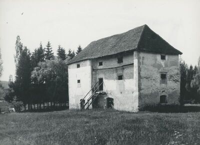 Lobor - Dvorac Keglević, dio kompleksa