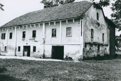 Kurilovec - Kurija Jelačić, glavno pročelje