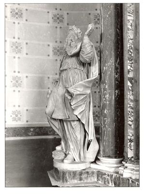 Lupoglav - Župna crkva bl. Augustina Kažotića, detalj glavnog oltara