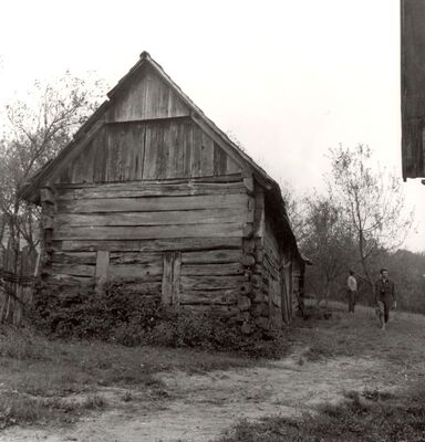 Lukinić Brdo - Drveni sjenik