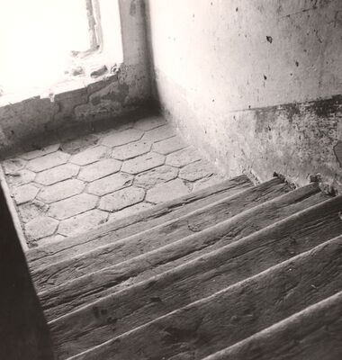 Gornji Tkalec - Dvorac, podest