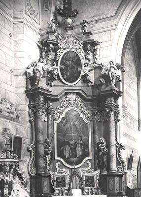 Kloštar Ivanić - Franjevačka crkva sv. Ivana Krstitelja, oltar Bogorodice