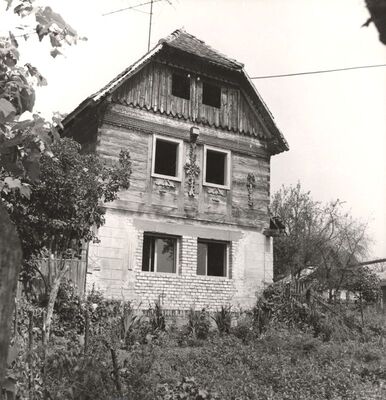 Suša - Tradicijska kuća, zabatno pročelje